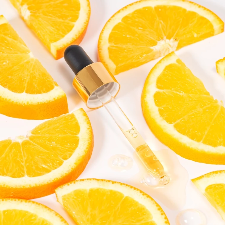 Sådan får du smukkere og sundere hud med C-vitamin Sådan får du smukkere og sundere hud med C-vitamin