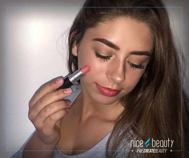 5 Beauty Tips & Tricks 5 Beauty Tips & Tricks