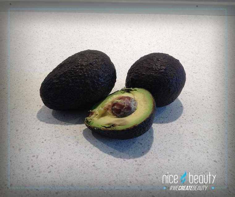 8 Tipps: So bekommst du gesünderes und glanzvolleres Haar! 8 Tipps: So bekommst du gesünderes und glanzvolleres Haar!