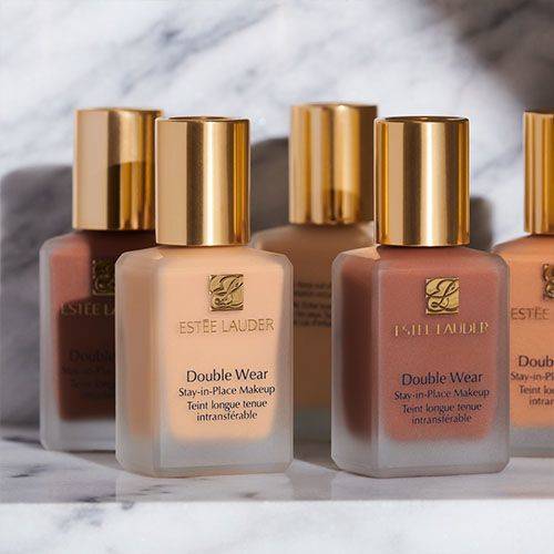 Find din perfekte foundation med Estée Lauder