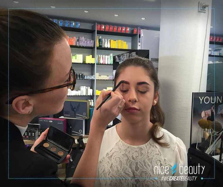 2 step til det klassiske og elegante look