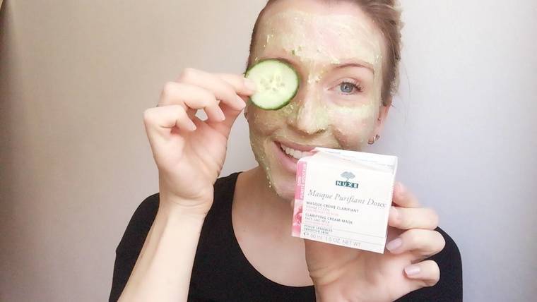 Få din forårsglød frem med 2 lækre masker