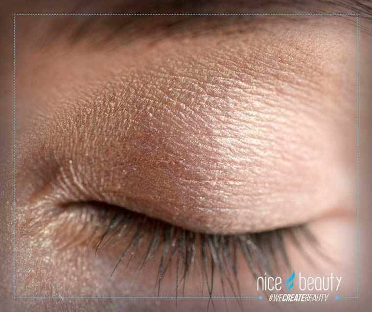 Makeup som håller hela dagen och natten