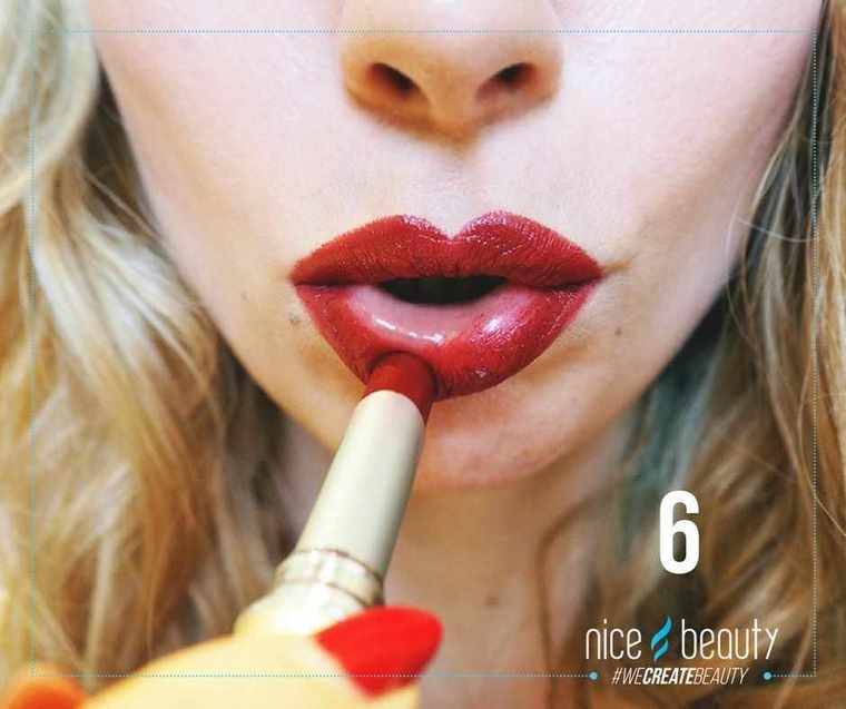 Vakre røde lepper med Jane Iredale.