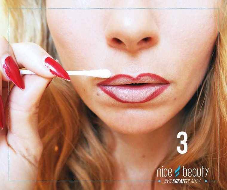 Vakre røde lepper med Jane Iredale.