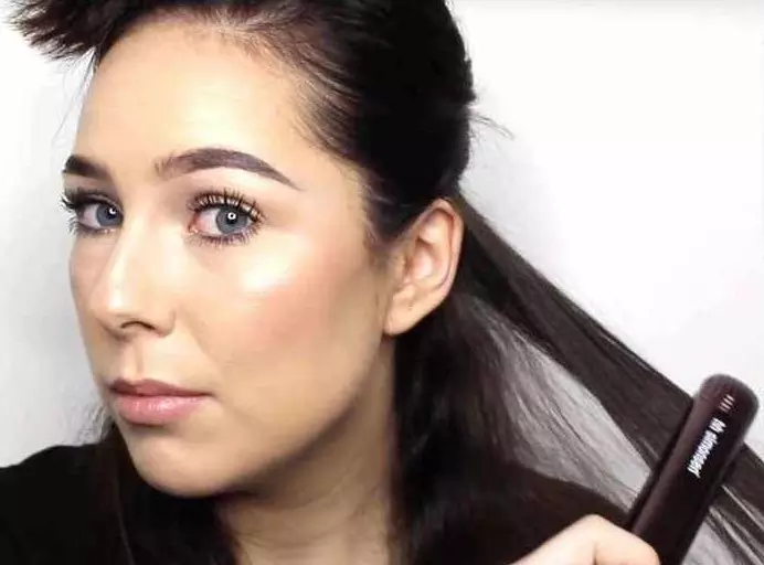 Hvordan laver man en sleek ponytail?