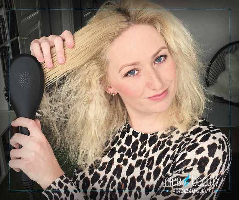 Soepele krullen met de Dafni haarborstel