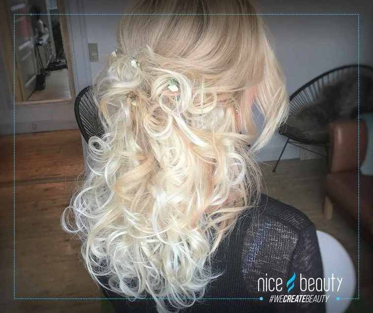 Få lækkert bouncy hår på 15 minutter!