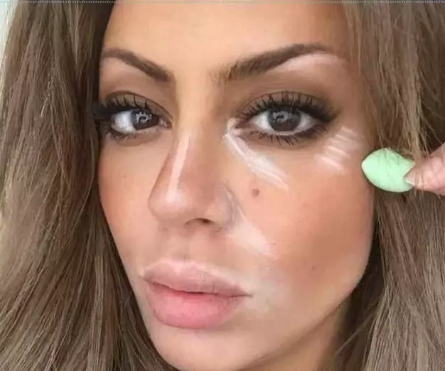 Strålende hud med den perfekte concealer - Touche Éclat