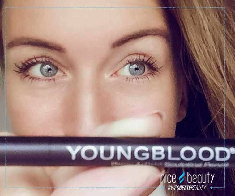 Flotte, velformede bryn