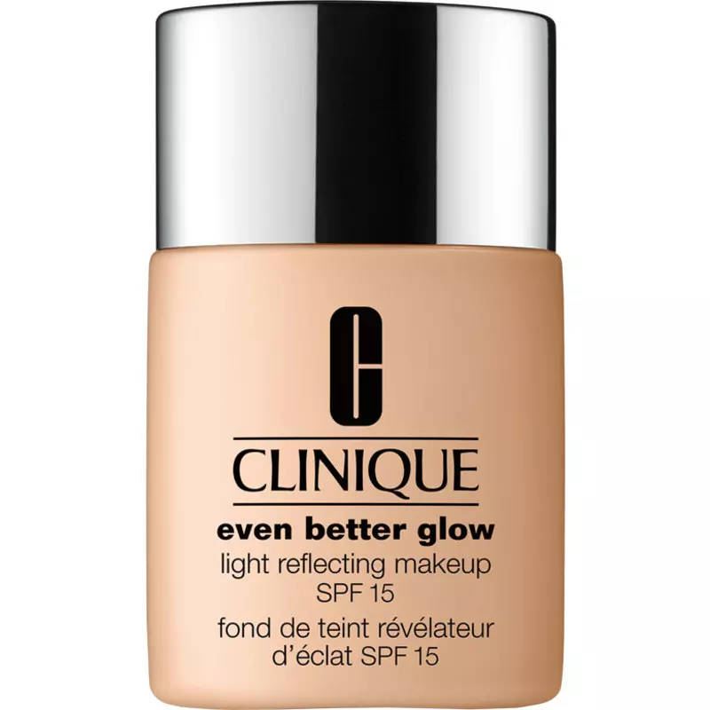 14: Clinique Even Better Glow Light Reflecting Makeup SPF 15 30 ml - CN 20 Fair