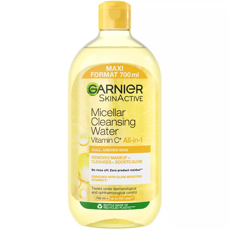 Garnier SkinActive Vitamin C Micellar Cleansing Water 700 ml thumbnail
