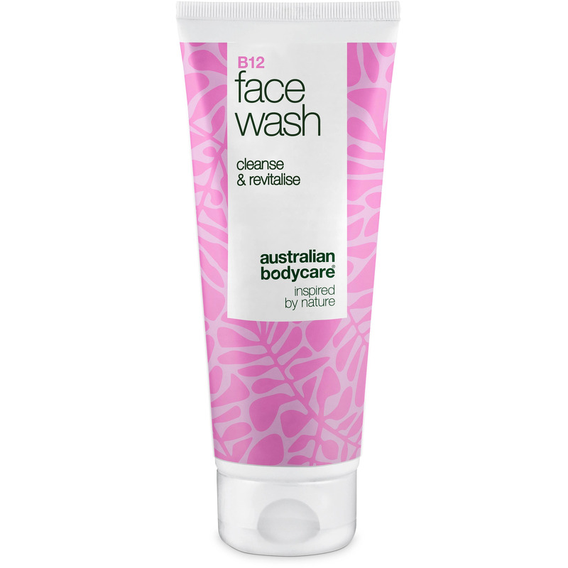 B12 Face Wash - Daglig ansigtsrens mod snavs og urenheder â Effektiv B12 ansigtsvask, der fjerner makeup og urenheder. Få en ren og velplejet hud med naturlig glød. - 1 stk.