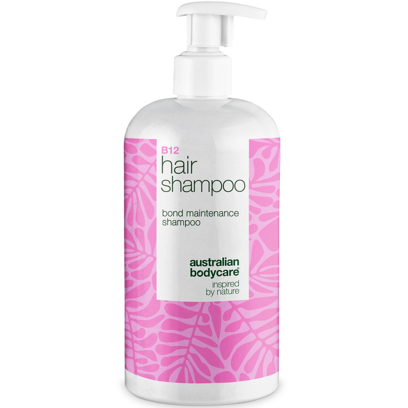 Vitamin B12 Hårshampoo - styrker og reparerer skadet hår â Vitamin B12 Hårshampoo plejer tørt, svækket hår og beskytter med bond-effekt. Beriget med Vitamin B12, Elaya Renova og Glycerin. - 500 ml / 1 stk.