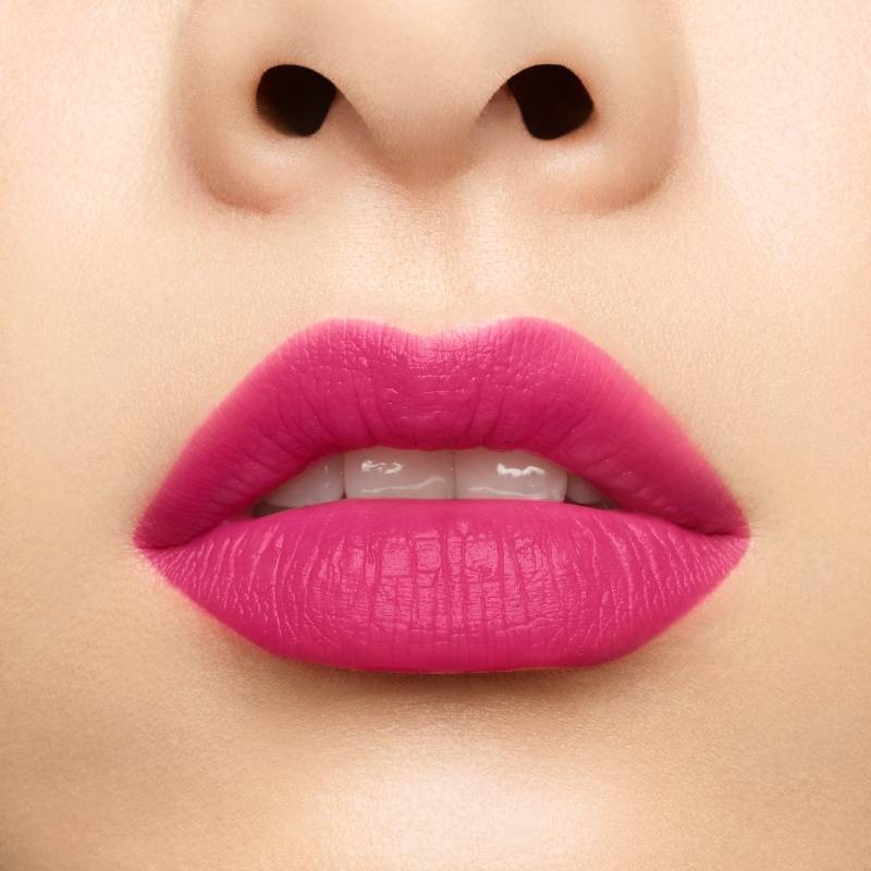 fuchsia lipstick