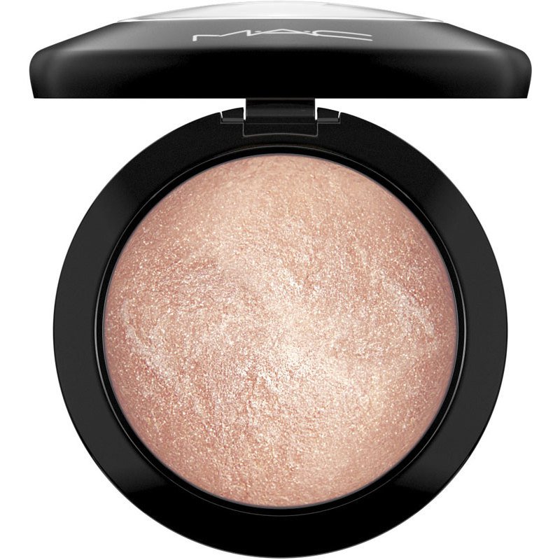 MAC Mineralize Skinfinish 10 gr. - Soft And Gentle thumbnail