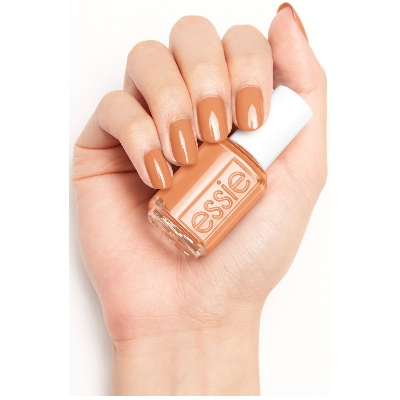 Essie Nail Polish 843 Coconuts For You Køb her Nicehair.dk