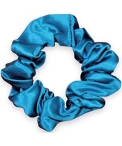 Cillouettes Silke Scrunchie Regular - Shiny Blue 